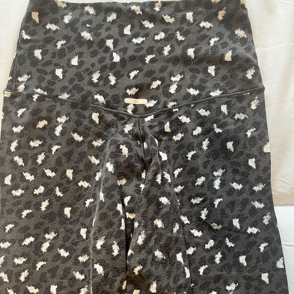 Aerie crossover leggings - Picture 4 of 5